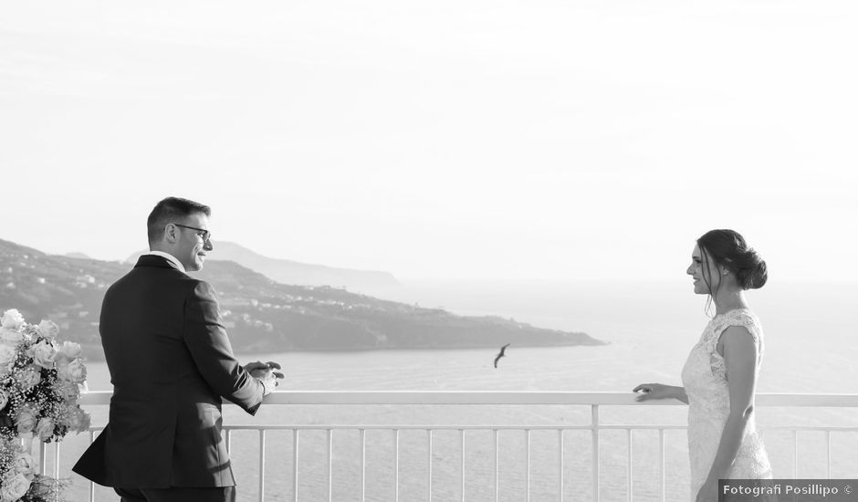 Il matrimonio di Valeria e Lorenzo a Vico Equense, Napoli