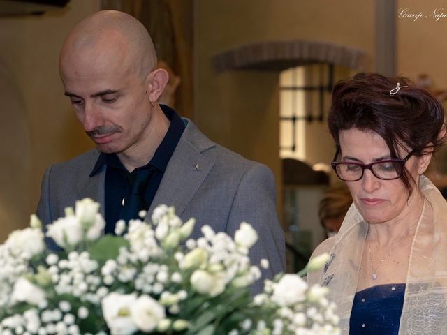 Il matrimonio di Luca e Santina a Erba, Como 3