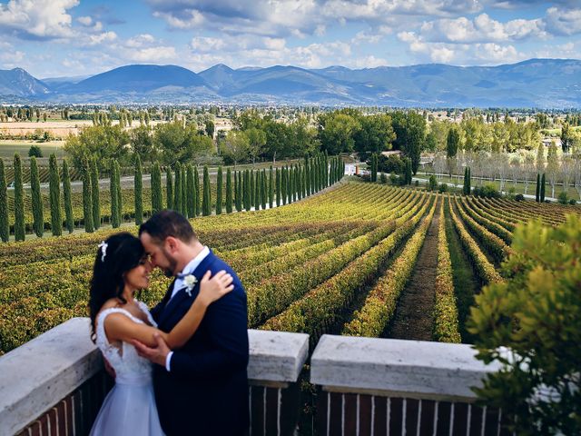 Il matrimonio di Irene e Mirko a Bevagna, Perugia 1