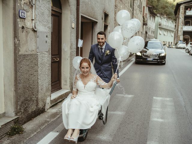 Il matrimonio di Antonio e Irene a Stazzema, Lucca 12