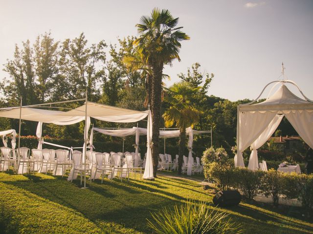 Il matrimonio di Luca e Sarah a Bagnone, Massa Carrara 63