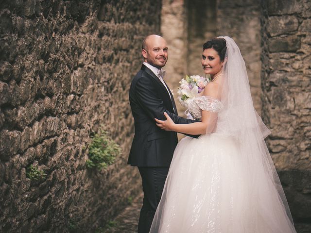 Il matrimonio di Luca e Sarah a Bagnone, Massa Carrara 92