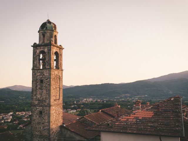 Il matrimonio di Luca e Sarah a Bagnone, Massa Carrara 111