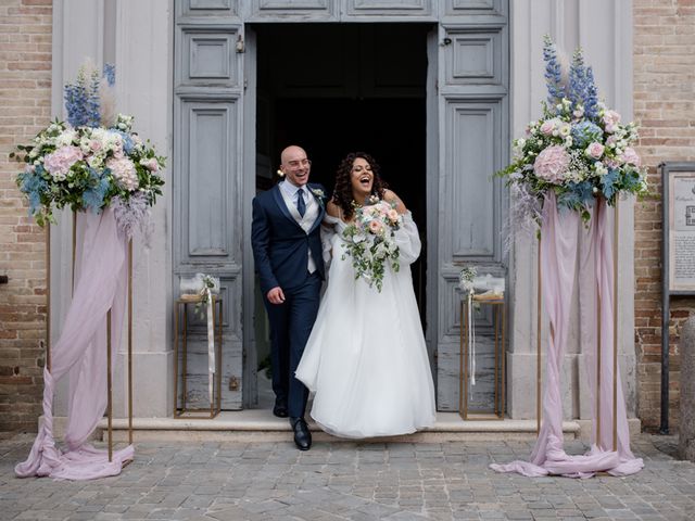 Il matrimonio di Simone e Pamela a Fermo, Fermo 13