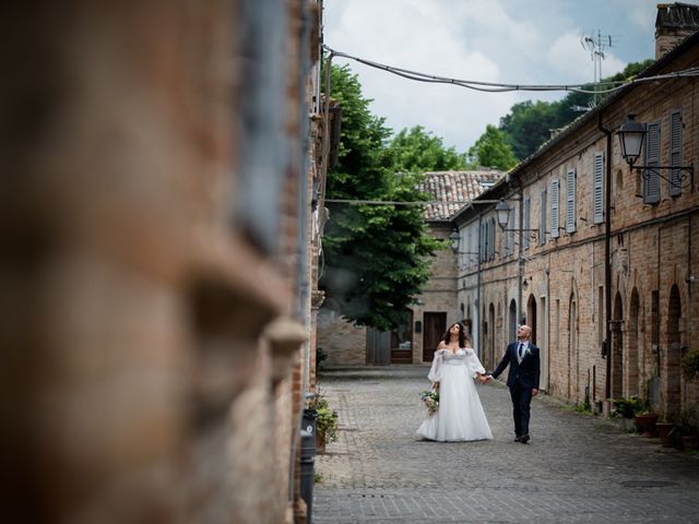 Il matrimonio di Simone e Pamela a Fermo, Fermo 17