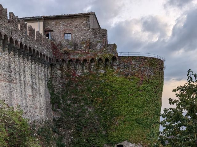 Il matrimonio di Milena e Adam a Fosdinovo, Massa Carrara 12