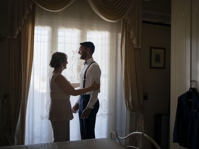 Il matrimonio di Veronica e Massimo a Uggiano la Chiesa, Lecce 6