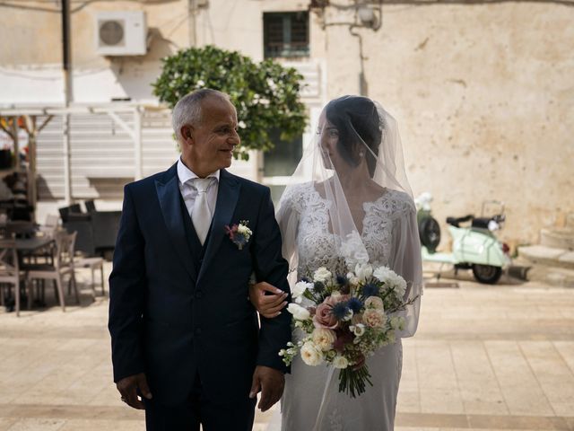 Il matrimonio di Veronica e Massimo a Uggiano la Chiesa, Lecce 15