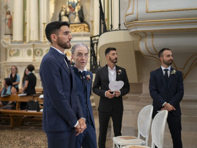 Il matrimonio di Veronica e Massimo a Uggiano la Chiesa, Lecce 16