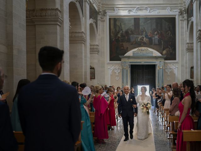 Il matrimonio di Veronica e Massimo a Uggiano la Chiesa, Lecce 17