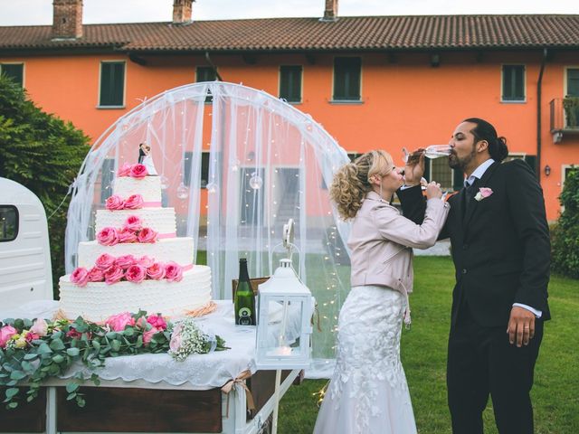 Il matrimonio di Jonathan e Manuela a Caronno Pertusella, Varese 271