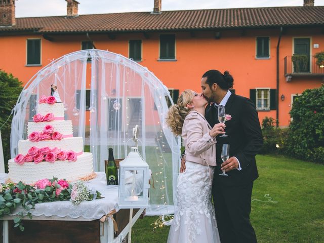 Il matrimonio di Jonathan e Manuela a Caronno Pertusella, Varese 273