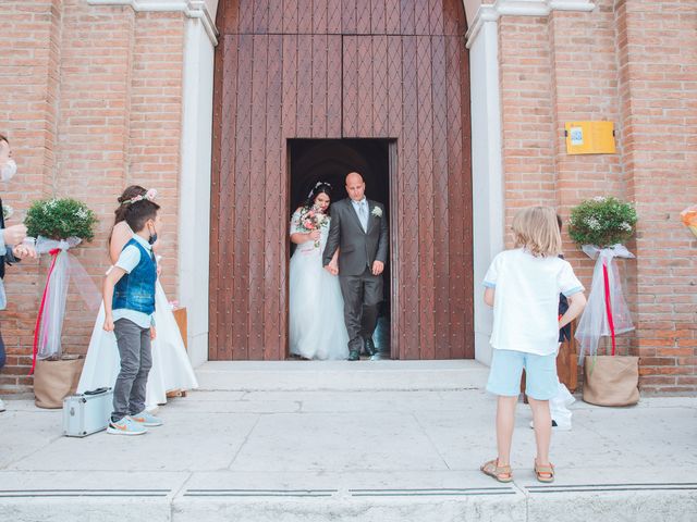 Il matrimonio di Roberto e Vanessa a Ferrara, Ferrara 33