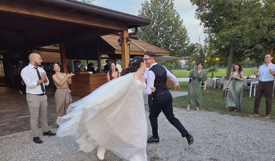 Il matrimonio di Lorenzo e Lara a Isola della Scala, Verona