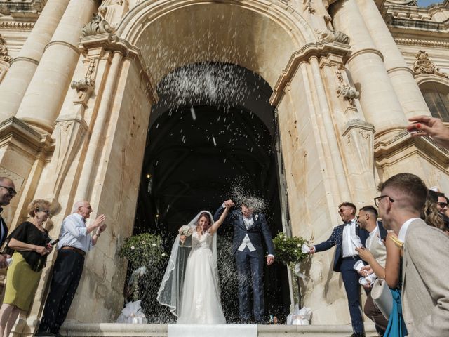 Il matrimonio di Elisabeth e Fabio a Modica, Ragusa 22