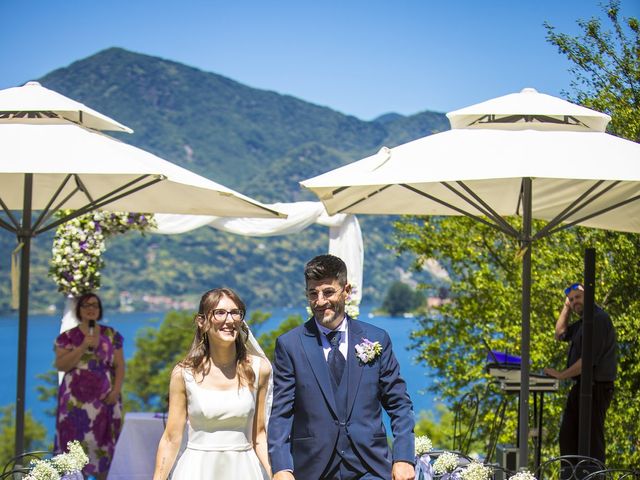 Il matrimonio di Gabriele e Elena a Orta San Giulio, Novara 25