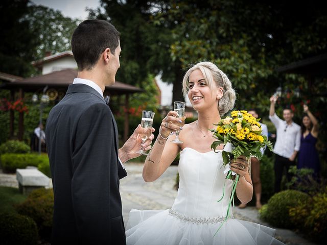 Il matrimonio di Stefano e Chiara a Pombia, Novara 32