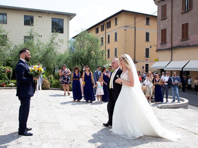 Il matrimonio di Paolo e Fulvia a Castro, Bergamo 24