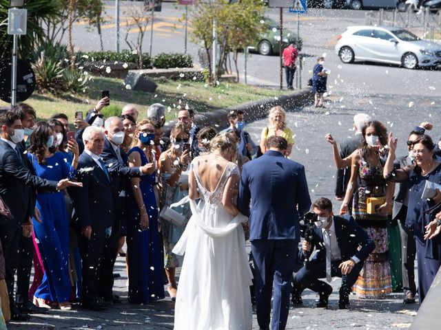 Il matrimonio di Tommaso e Claudia a Bacoli, Napoli 15