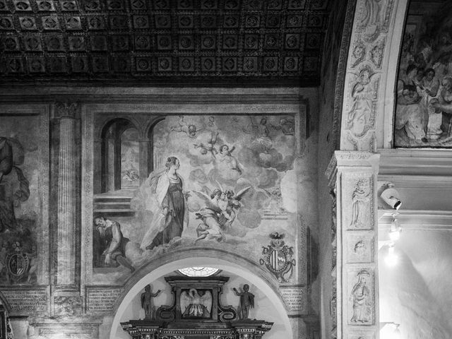 Il matrimonio di Valentina e Carlo a Gradara, Pesaro - Urbino 20