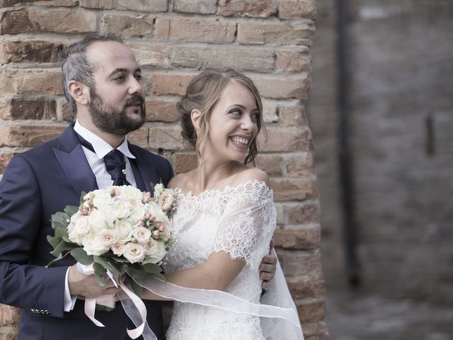 Il matrimonio di Valentina e Carlo a Gradara, Pesaro - Urbino 31