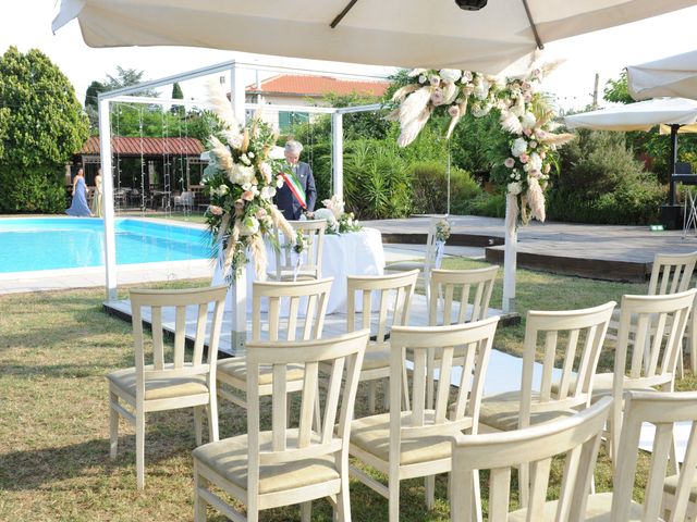 Il matrimonio di Michele e Veronica  a Rosignano Marittimo, Livorno 25