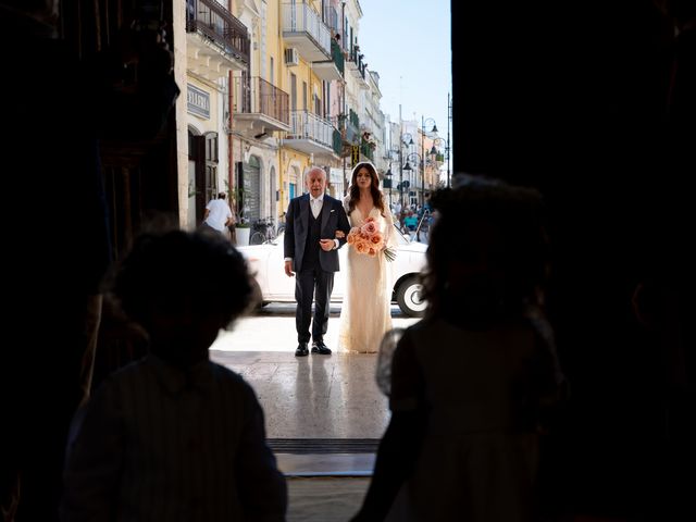 Il matrimonio di Alessia e Giuseppe a Noicattaro, Bari 9