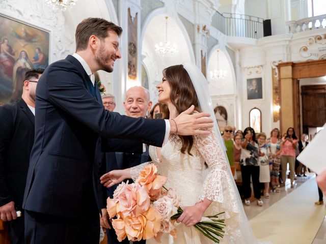 Il matrimonio di Alessia e Giuseppe a Noicattaro, Bari 40