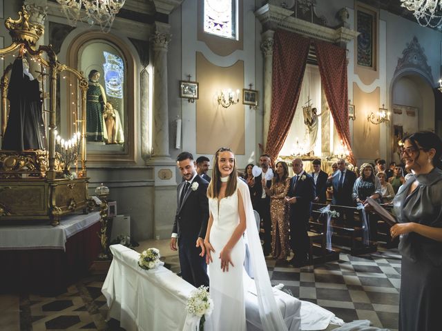 Il matrimonio di Davide e Carla a Città Sant'Angelo, Pescara 9