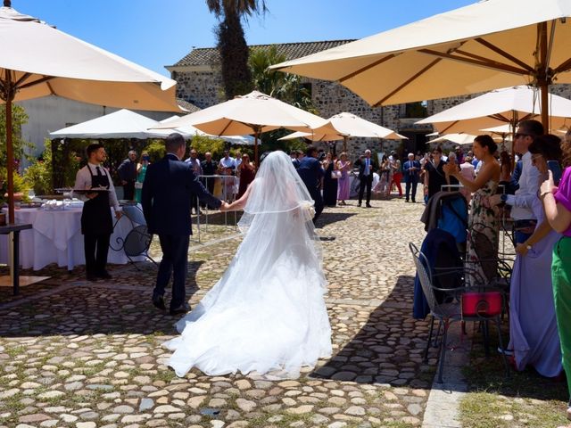 Il matrimonio di Salvatorangelo  e Laura a Cagliari, Cagliari 12