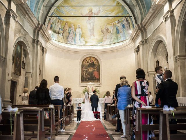 Il matrimonio di Nicola e Marilyn a Lucca, Lucca 30
