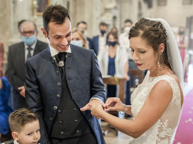 Il matrimonio di Nicola e Marilyn a Lucca, Lucca 33