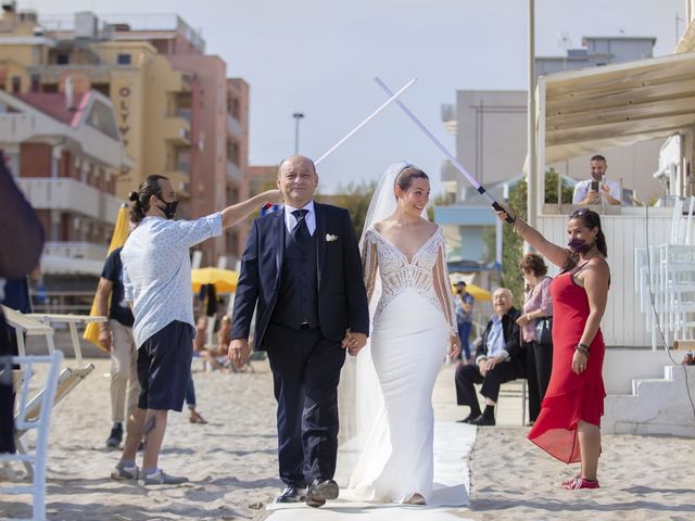 Il matrimonio di Manuel e Eleonora a Misano Adriatico, Rimini 11