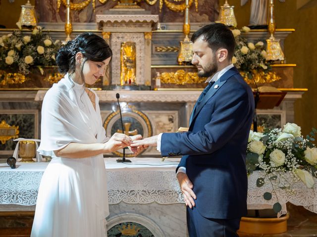 Il matrimonio di Dario e Marta a Cucciago, Como 24
