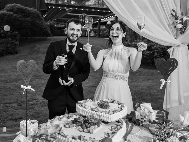 Il matrimonio di Dario e Marta a Cucciago, Como 56