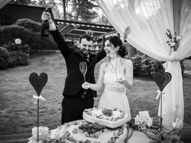 Il matrimonio di Dario e Marta a Cucciago, Como 57