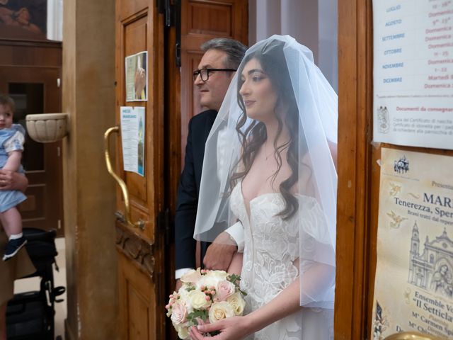Il matrimonio di Mina e Giuseppe a Noicattaro, Bari 17