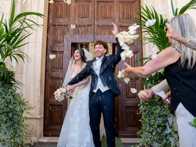 Il matrimonio di Mina e Giuseppe a Noicattaro, Bari 25