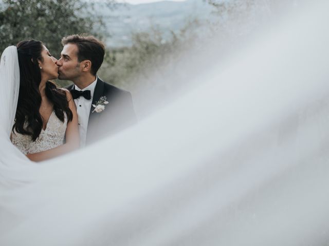 Il matrimonio di Vincenzo  e Laura a Bagno a Ripoli, Firenze 2