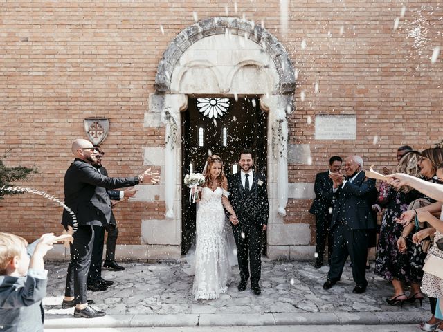 Il matrimonio di Roberto e Valentina a Manoppello, Pescara 36