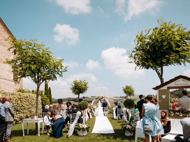 Il matrimonio di Elisabetta e Francesco a Ripe, Ancona 15