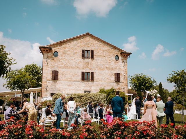 Il matrimonio di Elisabetta e Francesco a Ripe, Ancona 16