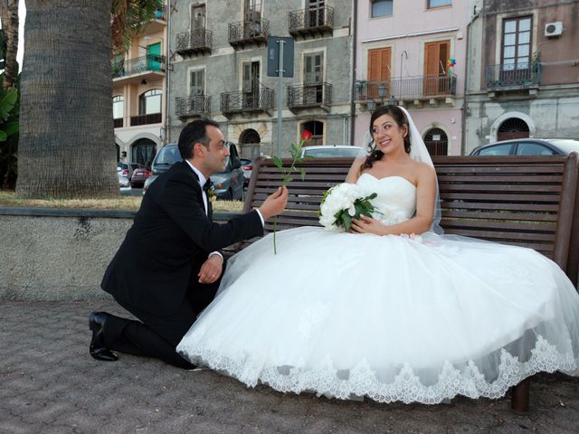 Il matrimonio di Nicola e Giusy a Torregrotta, Messina 18