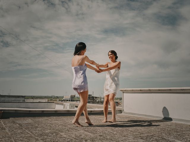 Il matrimonio di Mina e Rosario a Ostuni, Brindisi 14