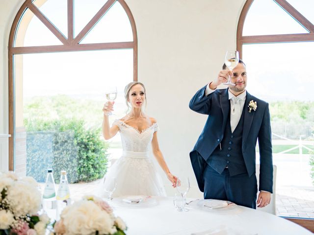 Il matrimonio di Nicola e Chiara a Tocco da Casauria, Pescara 190