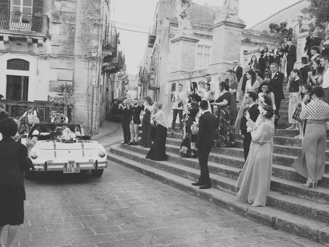 Il matrimonio di Alex e Mariagrazia a Modica, Ragusa 19
