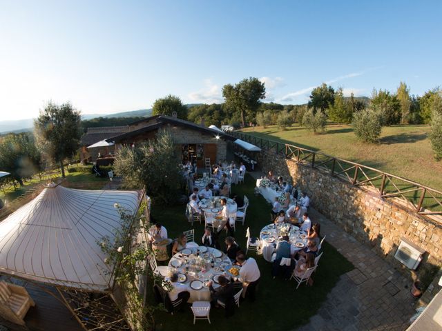 Il matrimonio di Yuseff e Katie a Bibbiena, Arezzo 24