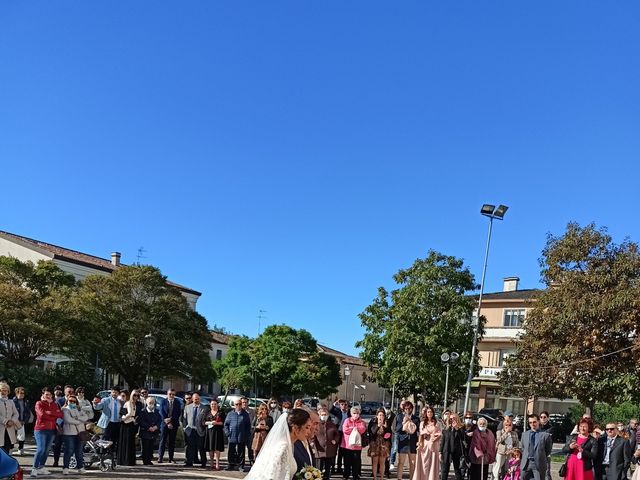 Il matrimonio di Marco  e Jlary  a Porto Viro, Rovigo 16