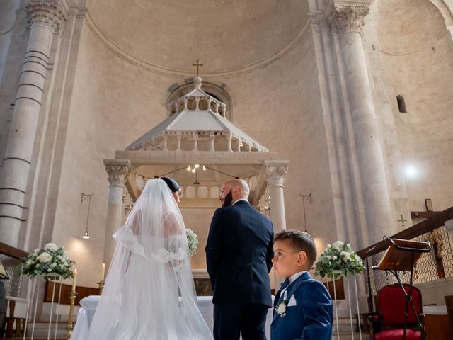 Il matrimonio di Luigia e Versilio a Bari, Bari 23