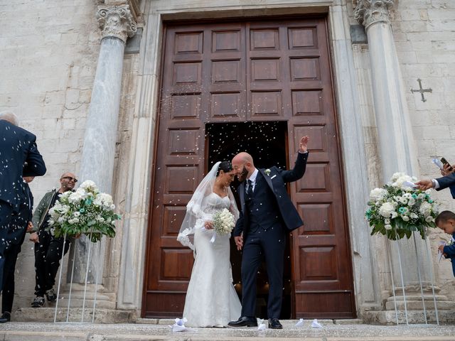 Il matrimonio di Luigia e Versilio a Bari, Bari 24